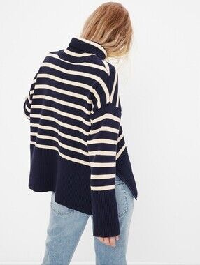 GAP 24/7 Split Hem Oversized Turtleneck Sweater Navy and Cream Stripe Size Small